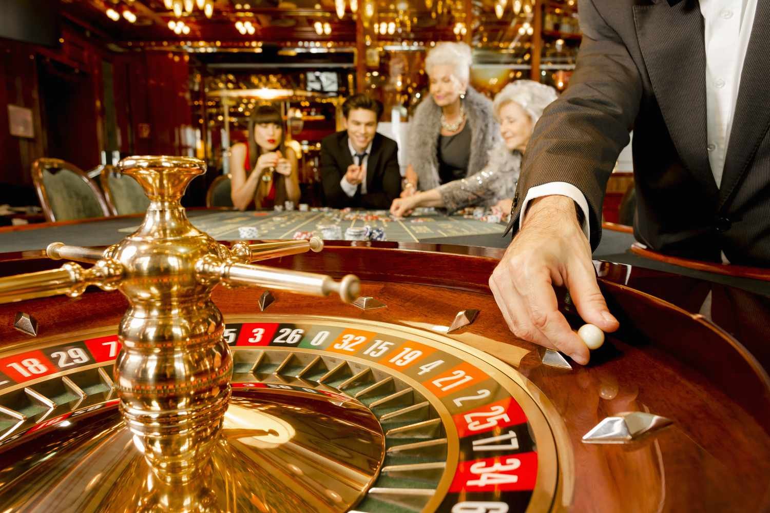 Filipino player browsing jilipub casino on a mobile phone